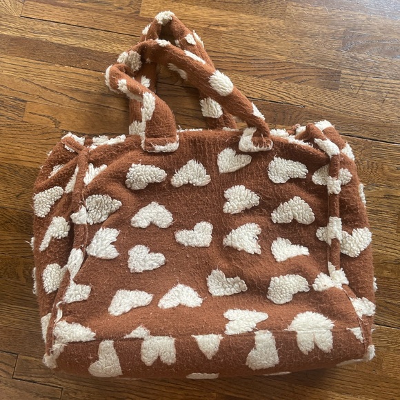 ANTHROPOLOGIE Faux Fur Tote Bag Hearts Shearling Sherpa Boho Cozy. - Picture 6 of 16